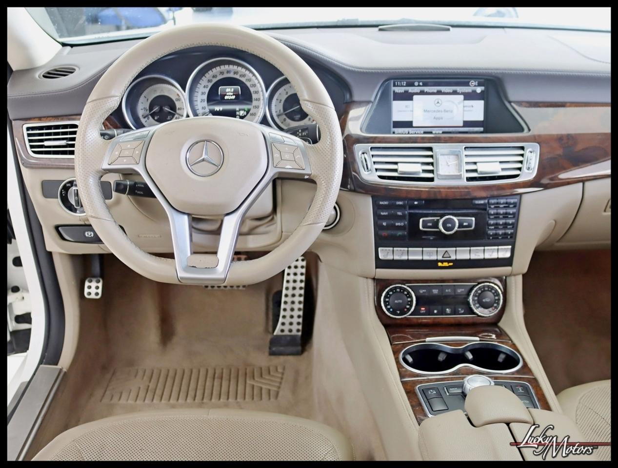 Mercedes-Benz CLS-Class CLS550 4MATIC 2013