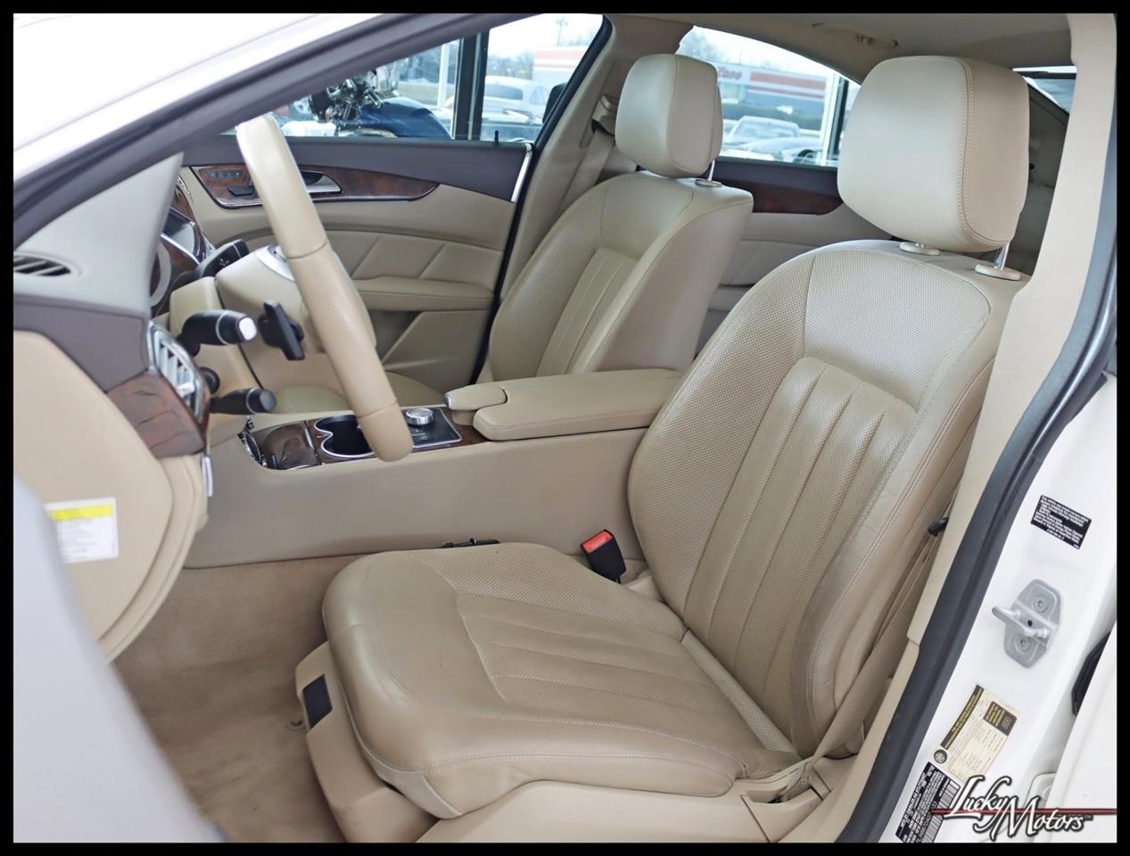 Mercedes-Benz CLS-Class CLS550 4MATIC 2013