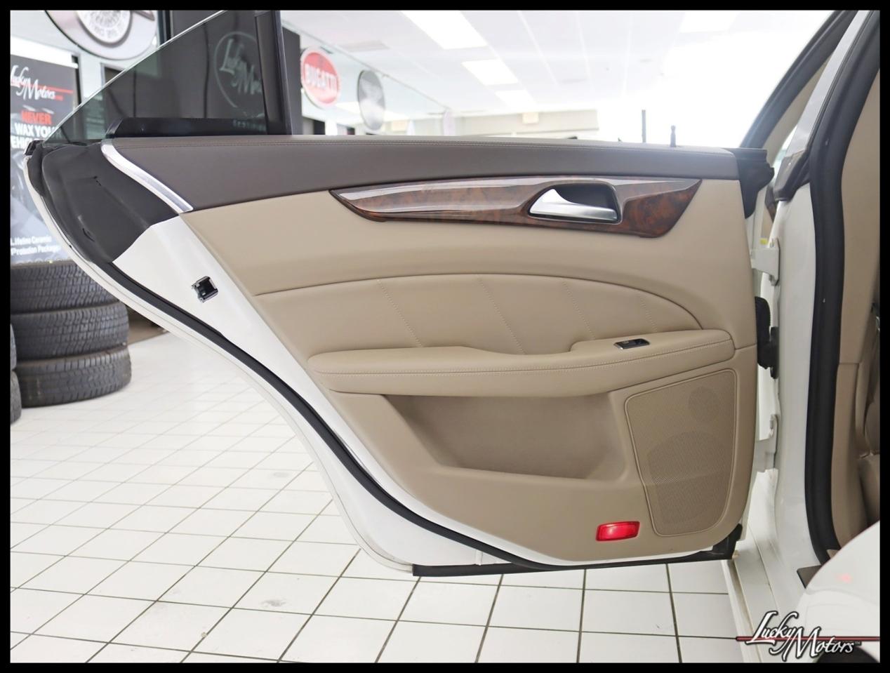 Mercedes-Benz CLS-Class CLS550 4MATIC 2013