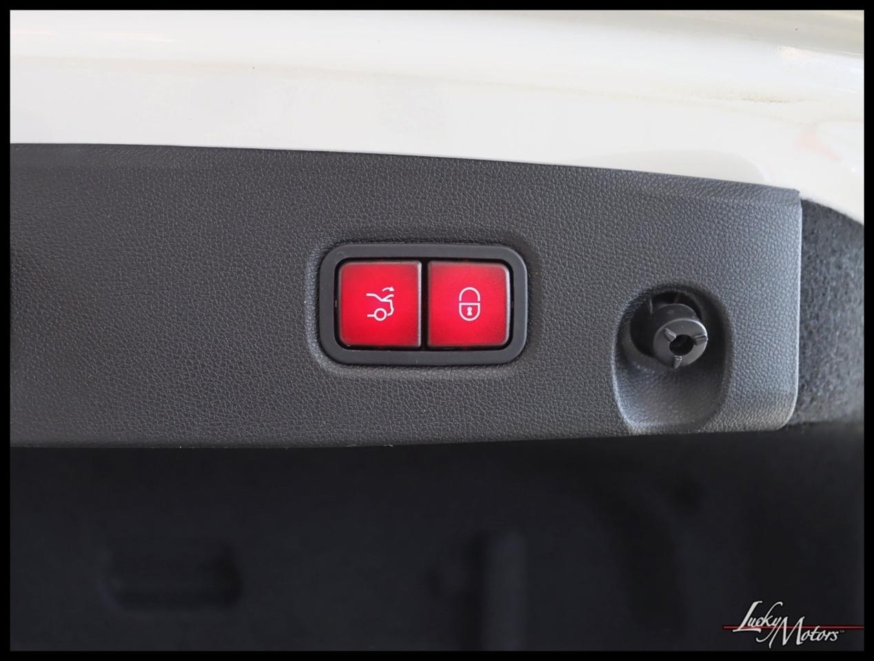 Mercedes-Benz CLS-Class CLS550 4MATIC 2013