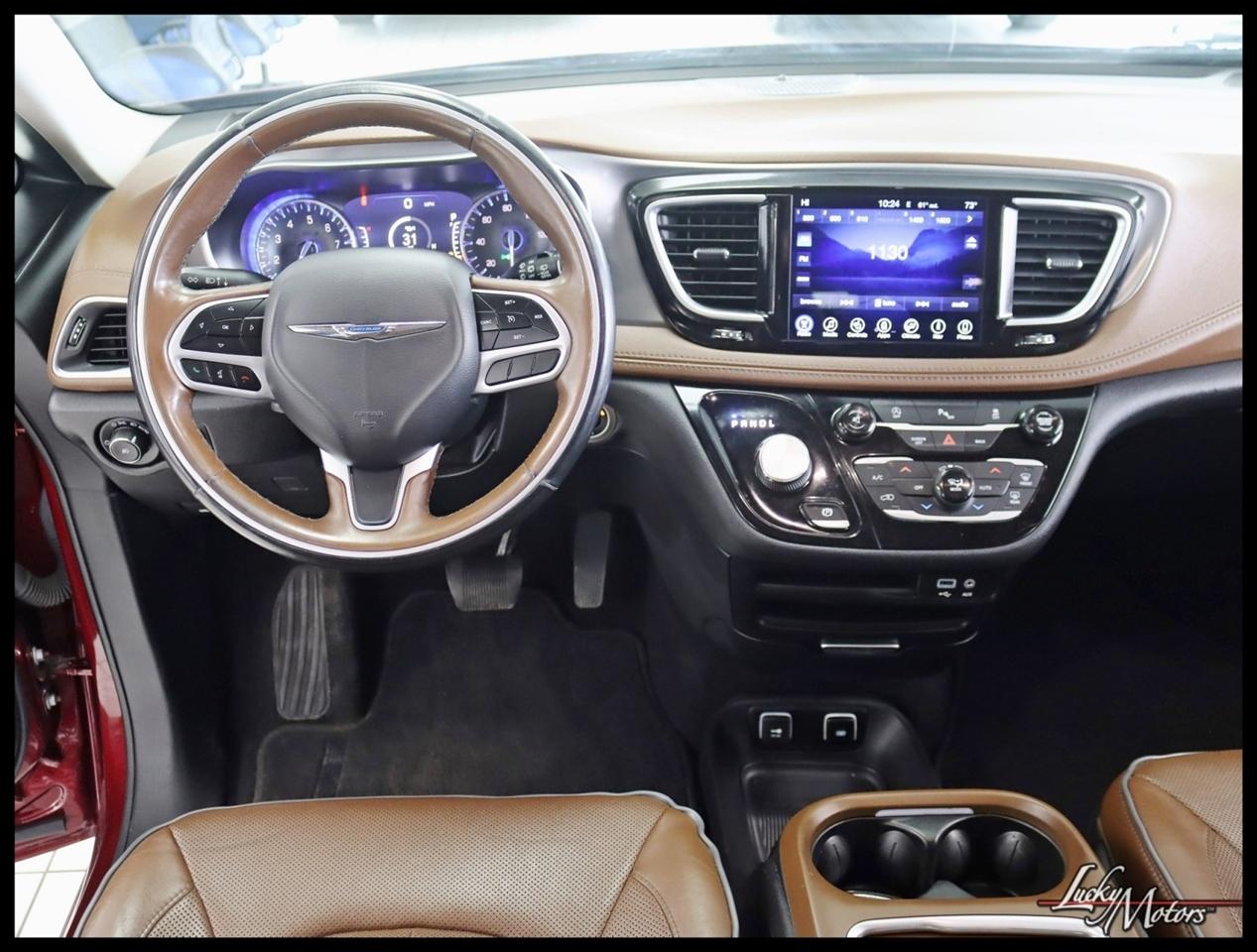 Chrysler Pacifica Limited 2017