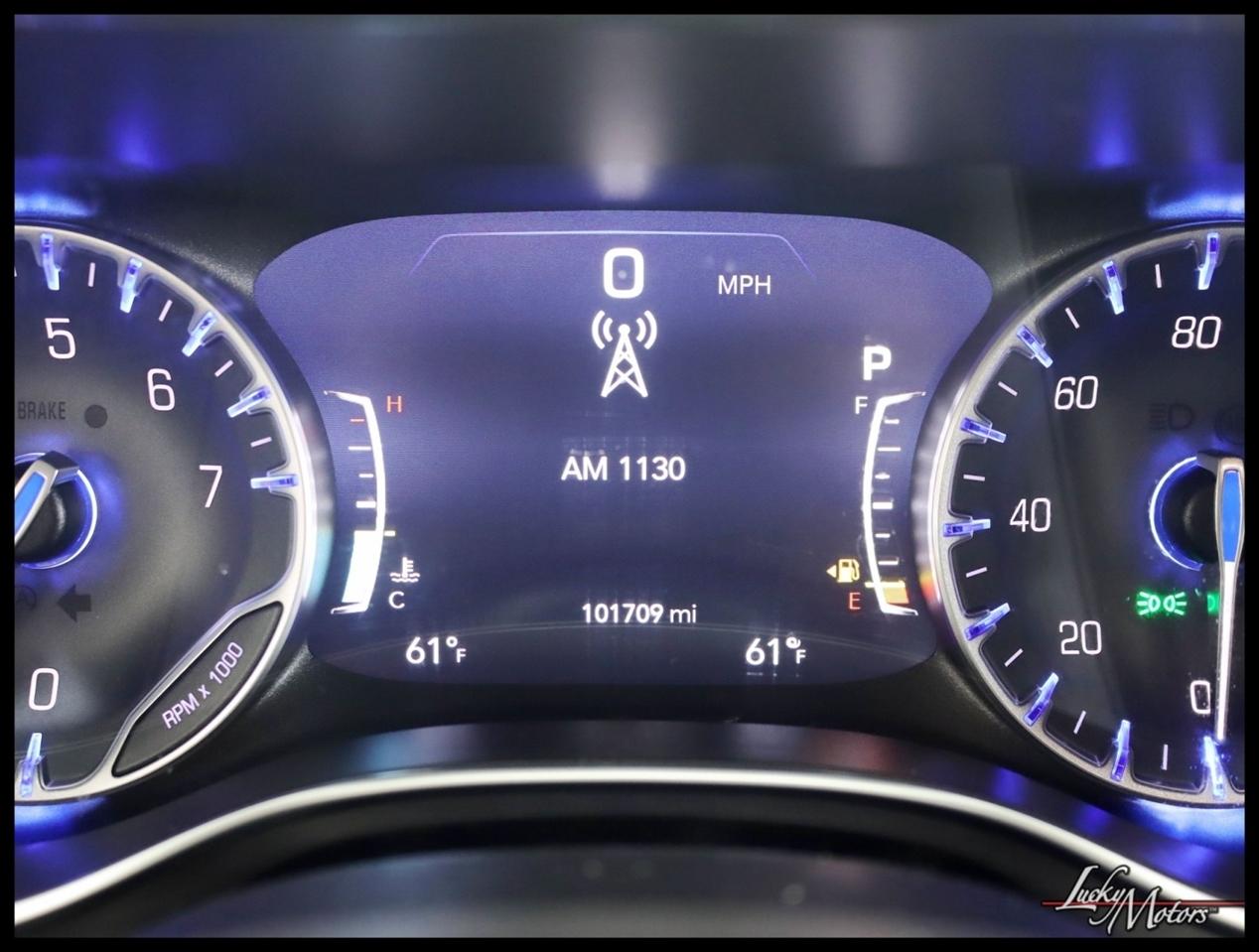 Chrysler Pacifica Limited 2017