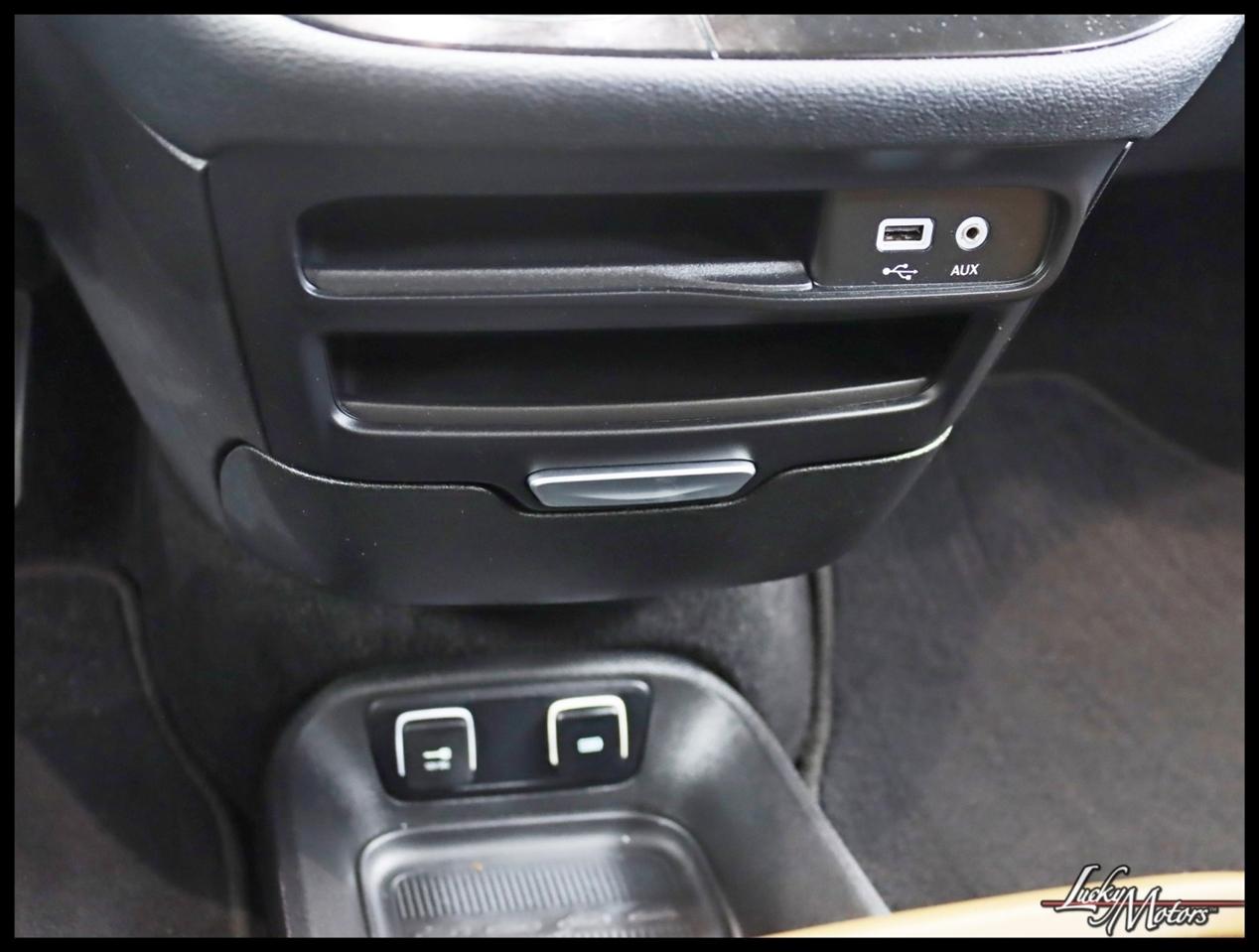 Chrysler Pacifica Limited 2017