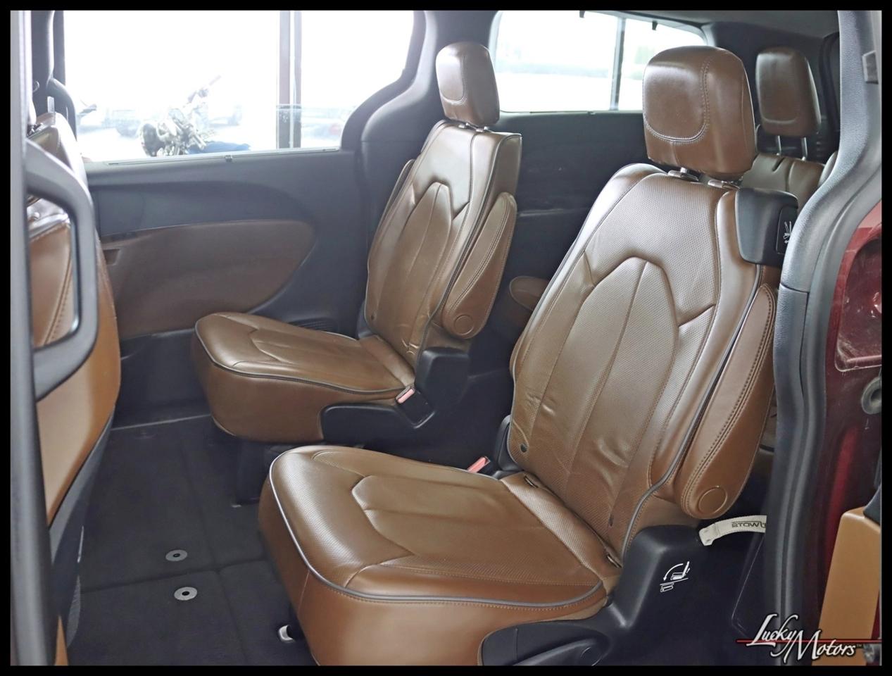 Chrysler Pacifica Limited 2017