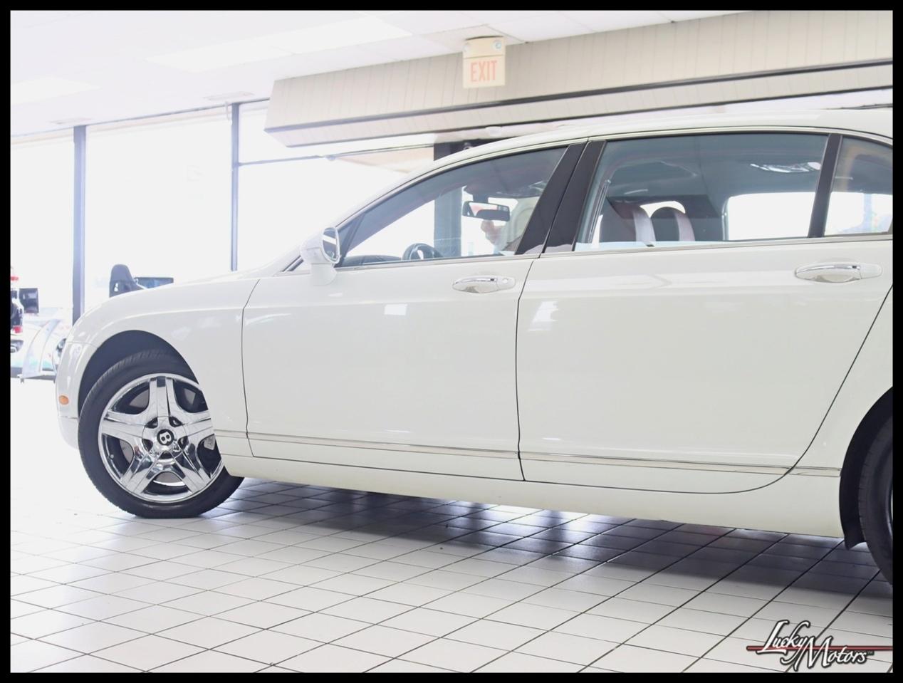 Bentley Continental Flying Spur Sedan 2006