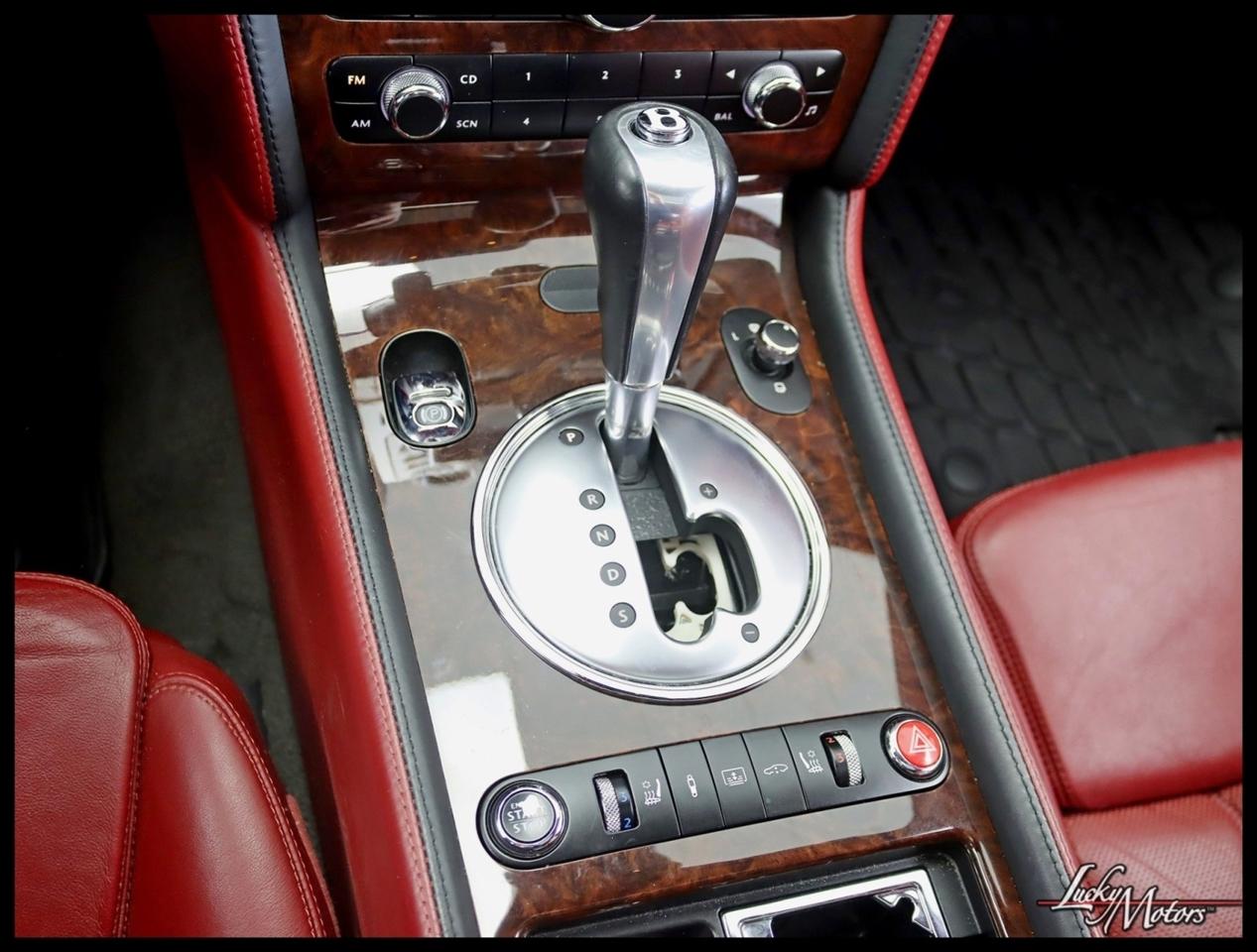 Bentley Continental Flying Spur Sedan 2006