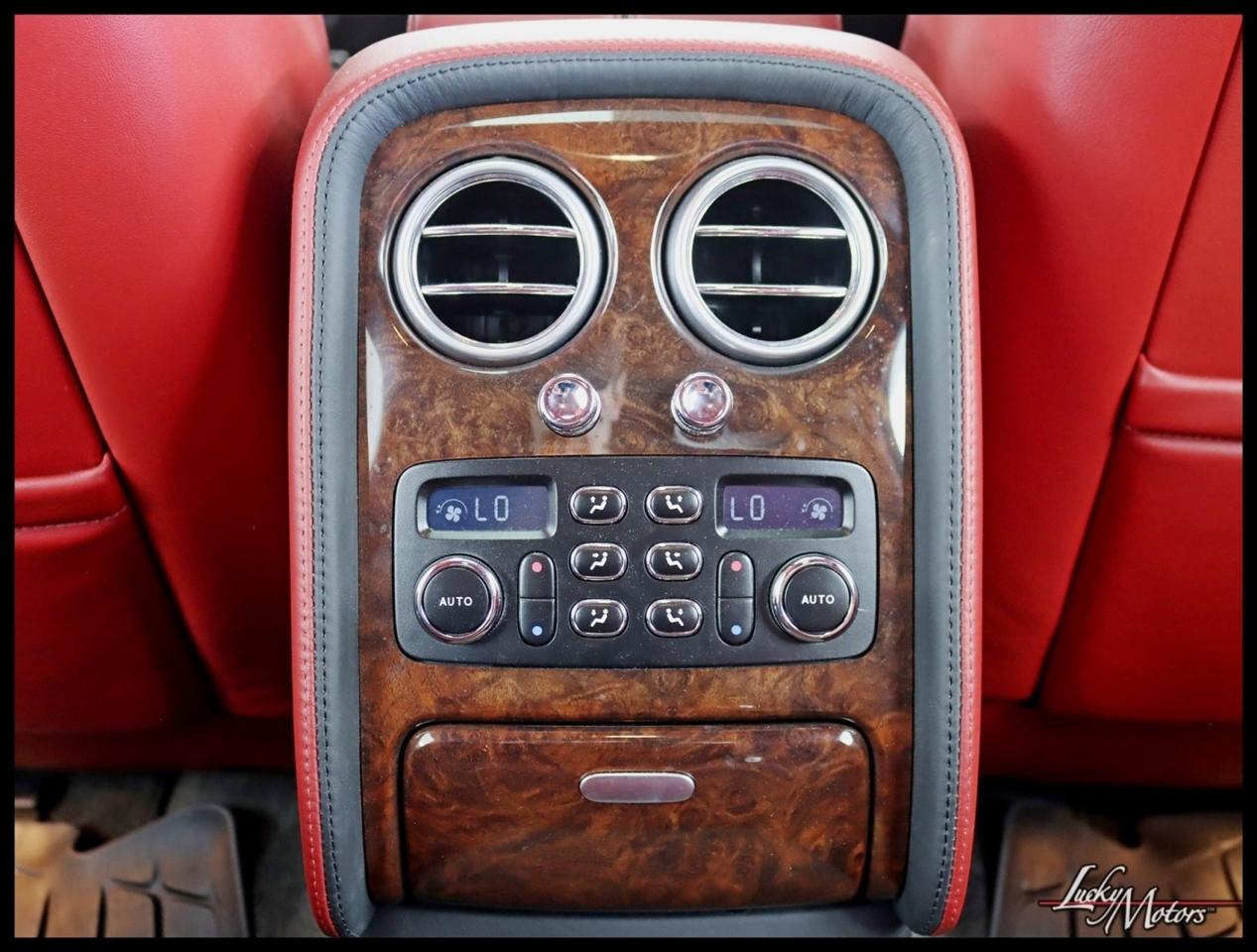 Bentley Continental Flying Spur Sedan 2006