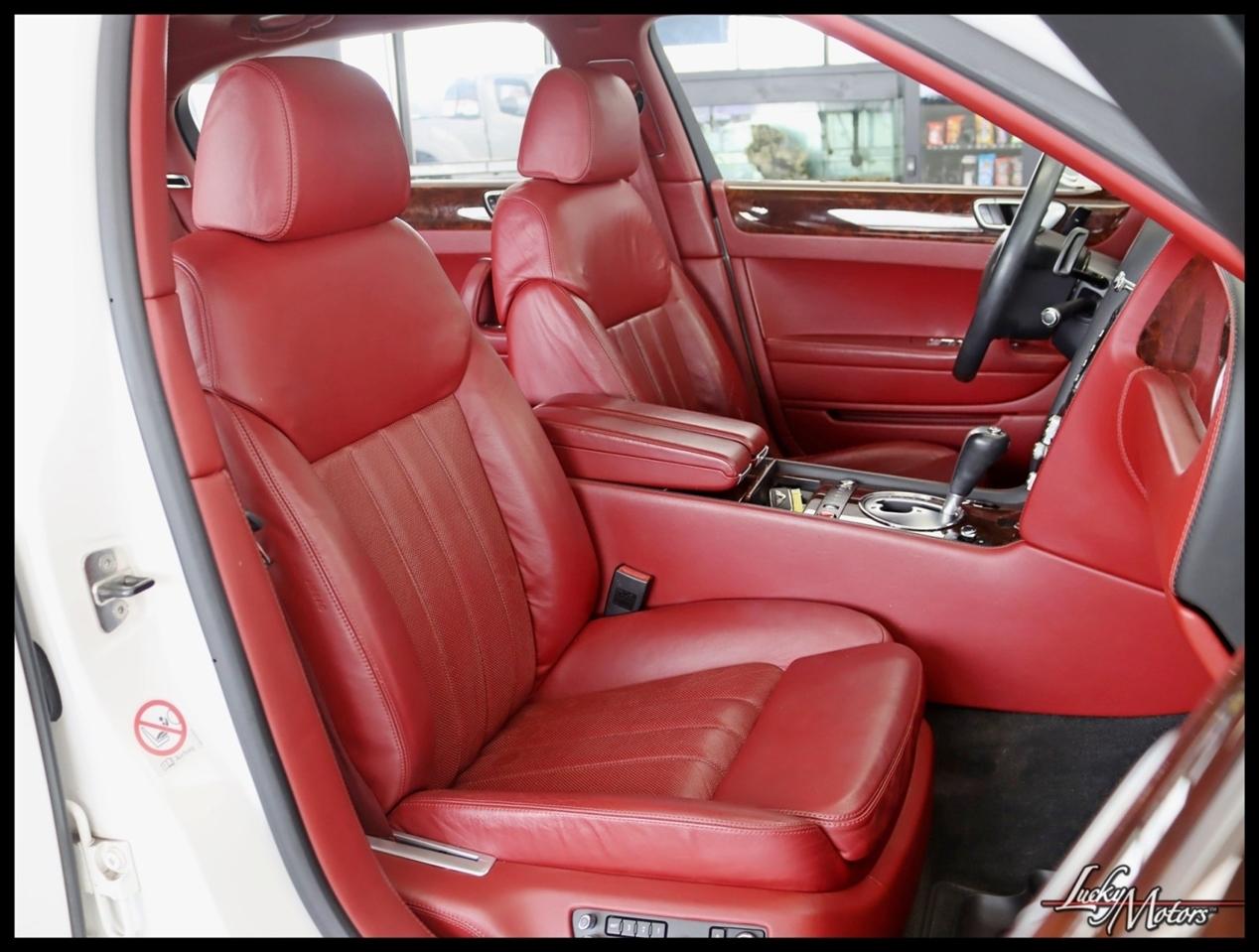 Bentley Continental Flying Spur Sedan 2006