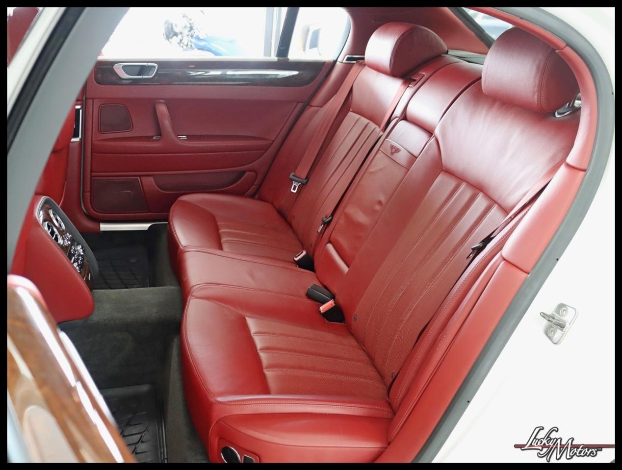 Bentley Continental Flying Spur Sedan 2006