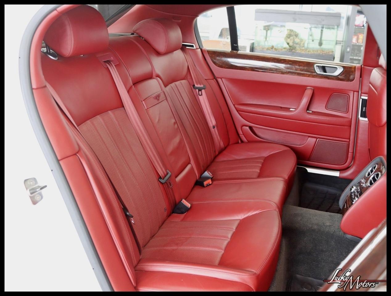 Bentley Continental Flying Spur Sedan 2006