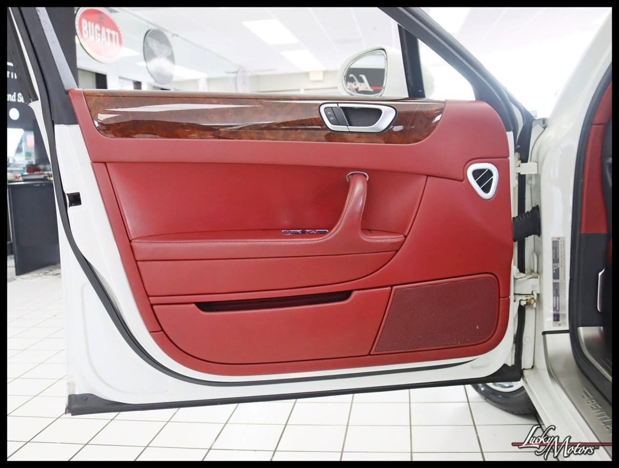 Bentley Continental Flying Spur Sedan 2006