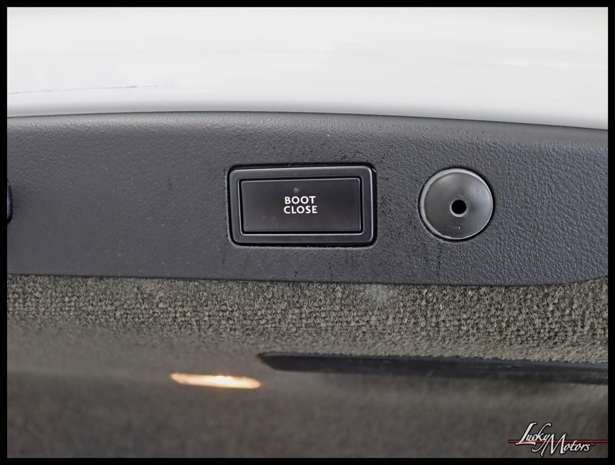 Bentley Continental Flying Spur Sedan 2006