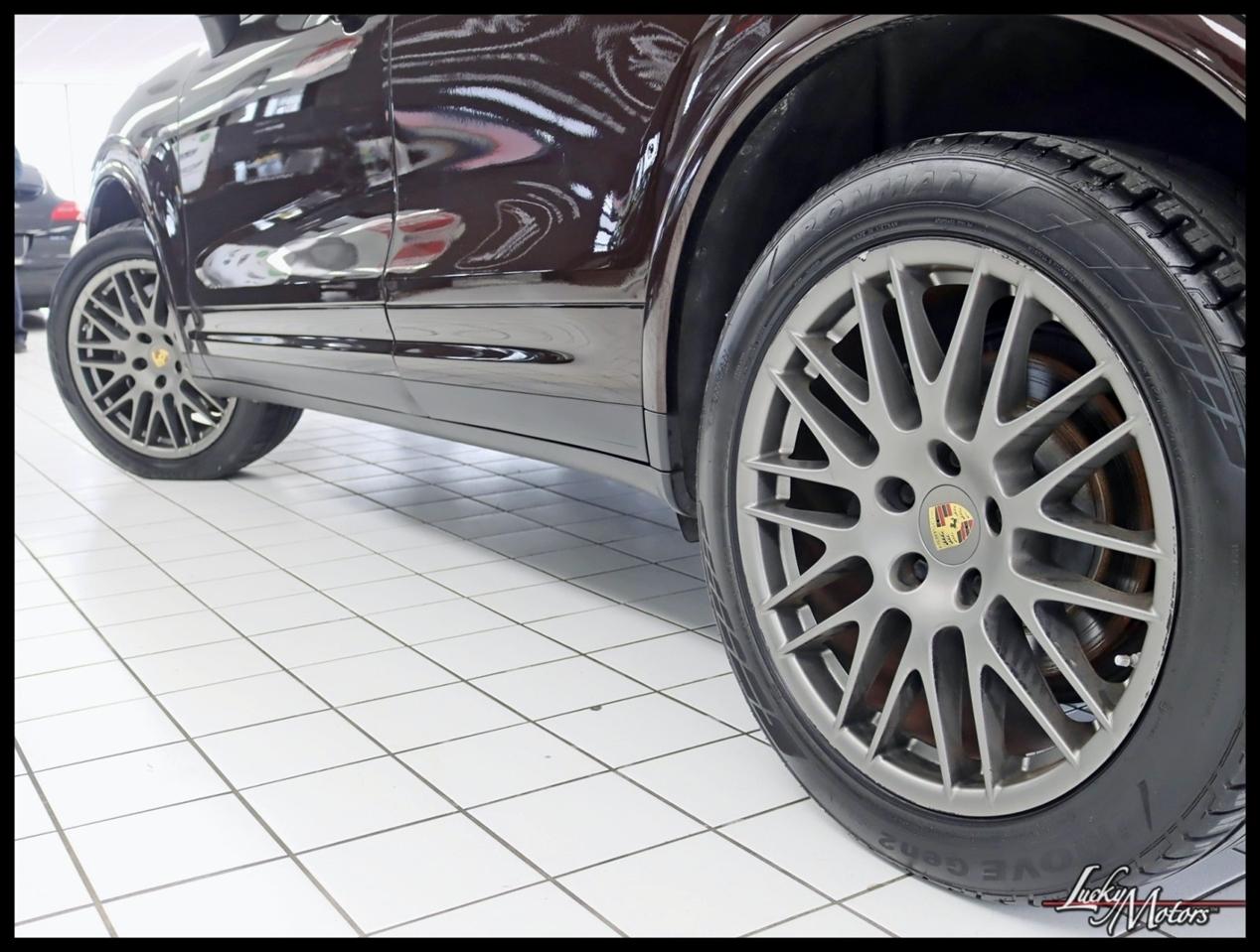 Porsche Cayenne Platinum Edition AWD 2017