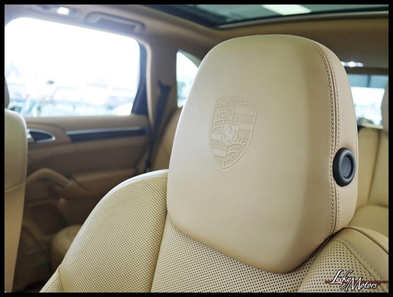 Porsche Cayenne Platinum Edition AWD 2017