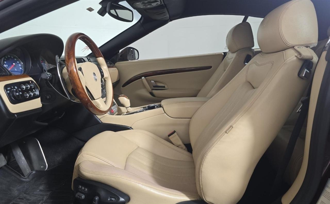 Maserati GranTurismo S 2012