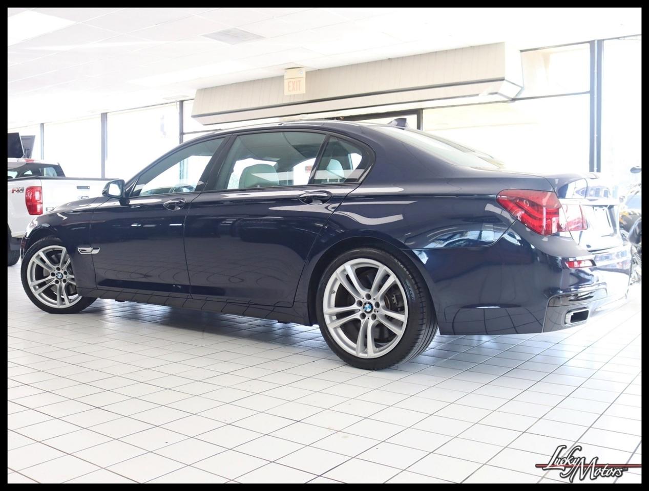 BMW 7-Series 750Li 2015