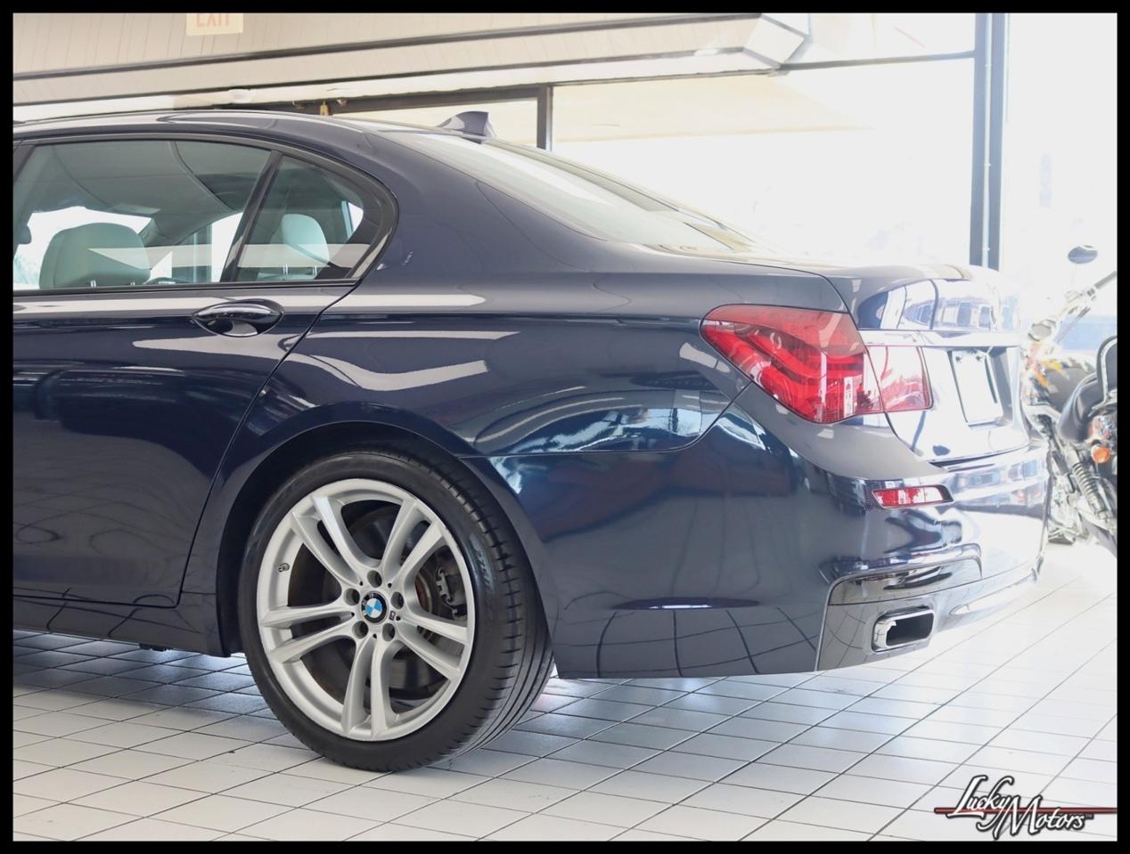 BMW 7-Series 750Li 2015
