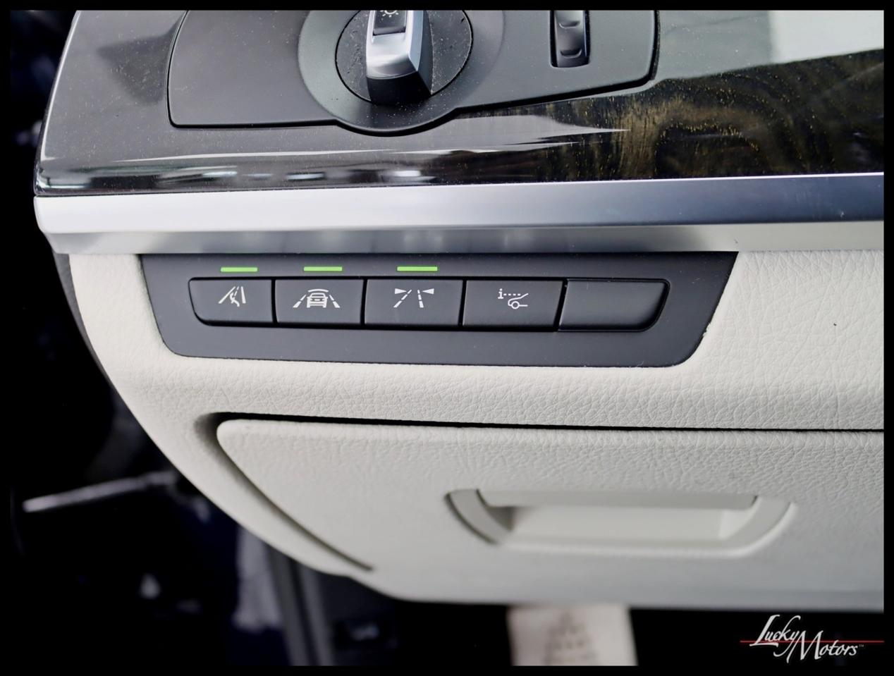 BMW 7-Series 750Li 2015