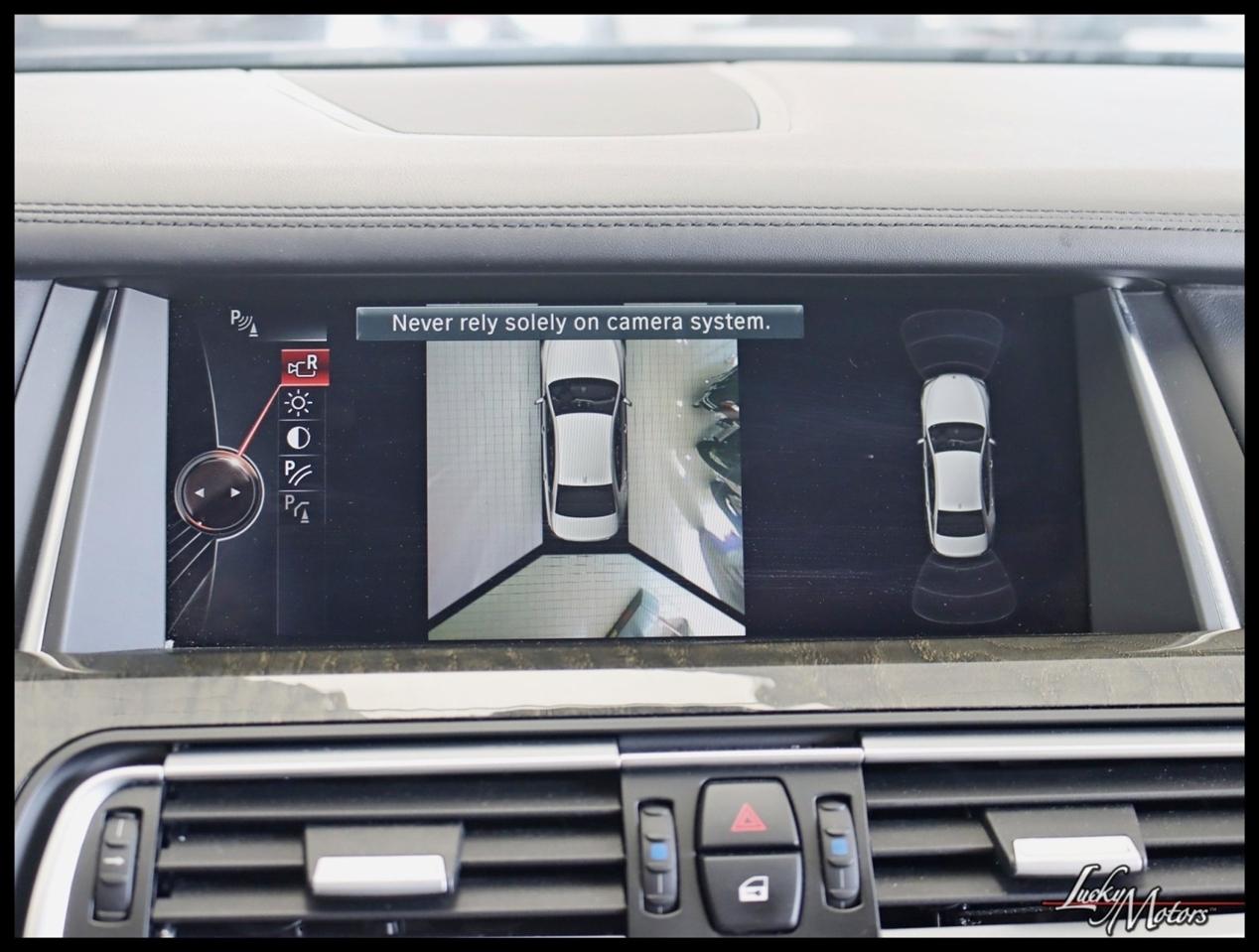 BMW 7-Series 750Li 2015