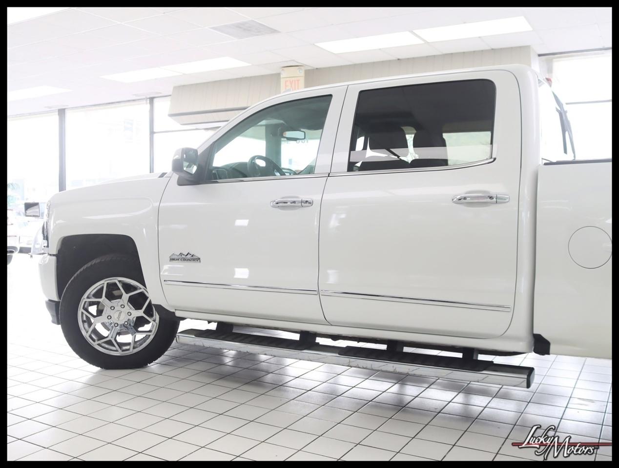 Chevrolet Silverado 1500 High Country Crew Cab Long Box 4WD 2017