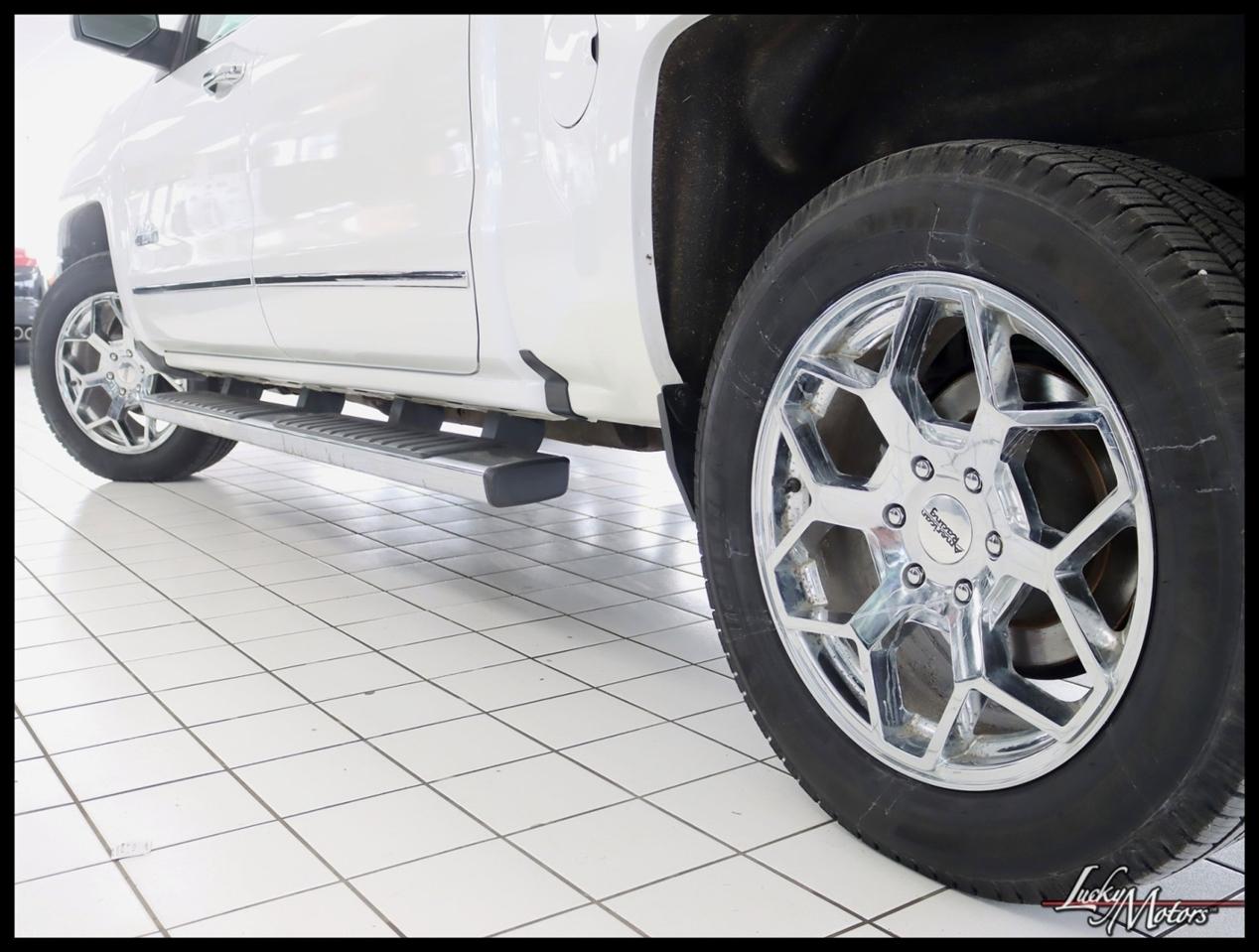 Chevrolet Silverado 1500 High Country Crew Cab Long Box 4WD 2017