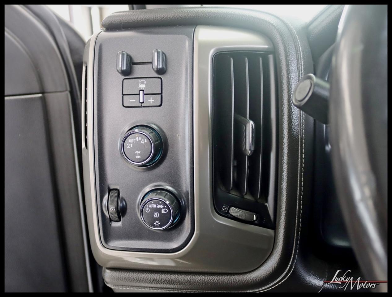 Chevrolet Silverado 1500 High Country Crew Cab Long Box 4WD 2017