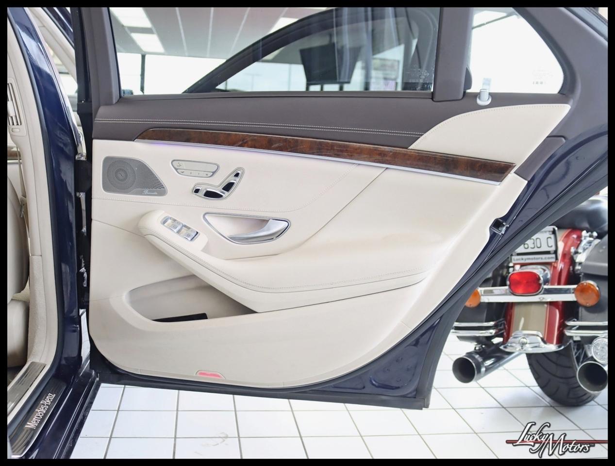 Mercedes-Benz S-Class S550 4MATIC 2015