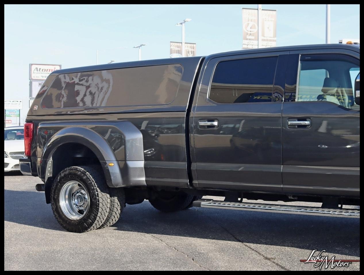 Ford F-350 SD XLT Crew Cab Long Bed DRW 4WD 2017