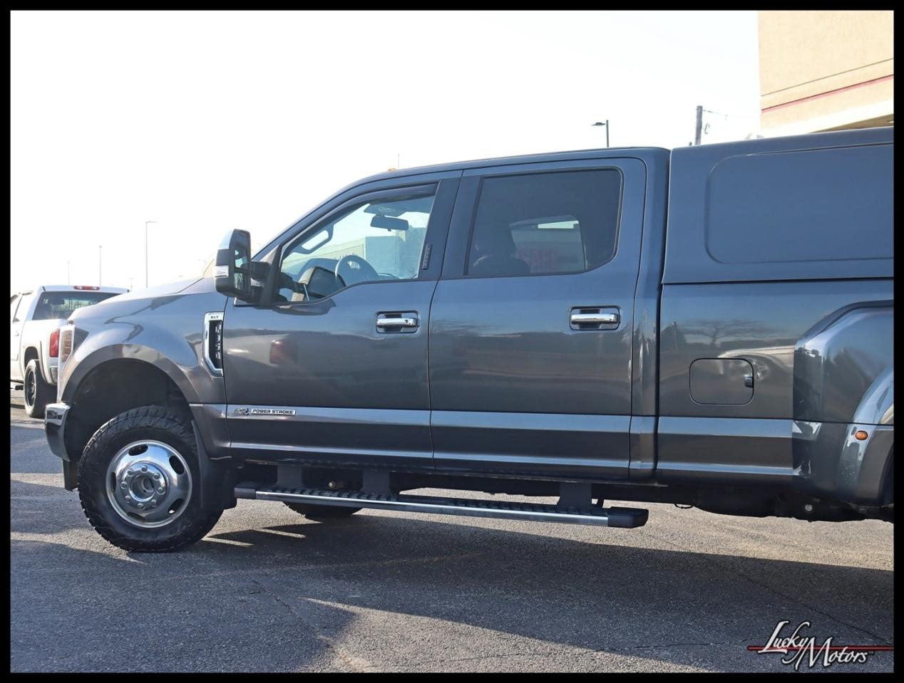 Ford F-350 SD XLT Crew Cab Long Bed DRW 4WD 2017