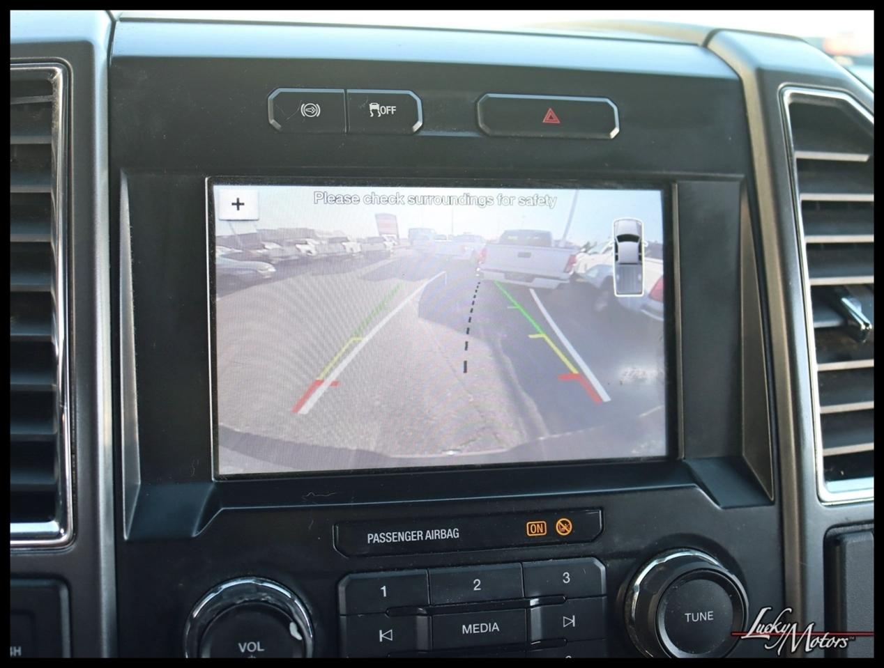 Ford F-350 SD XLT Crew Cab Long Bed DRW 4WD 2017