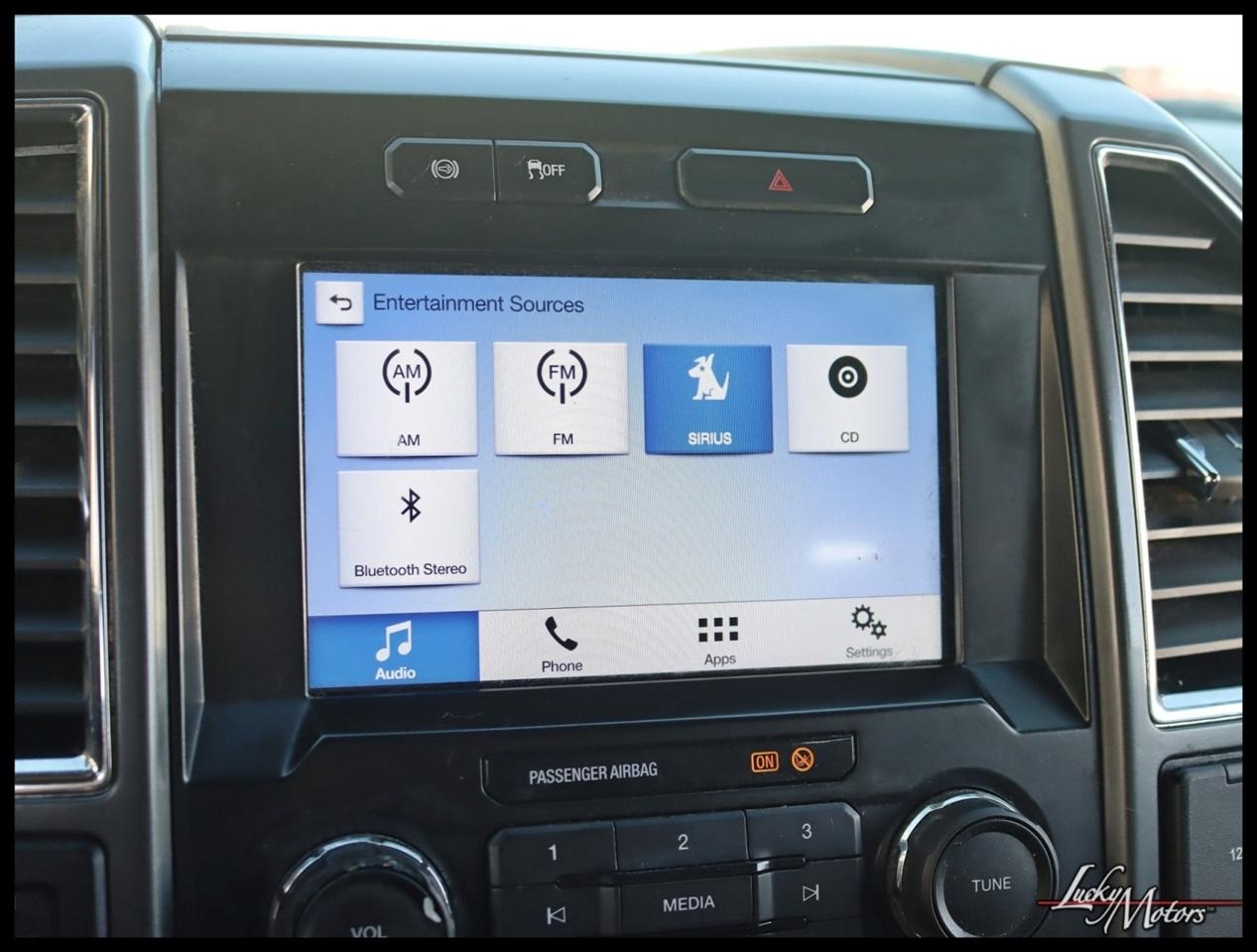 Ford F-350 SD XLT Crew Cab Long Bed DRW 4WD 2017