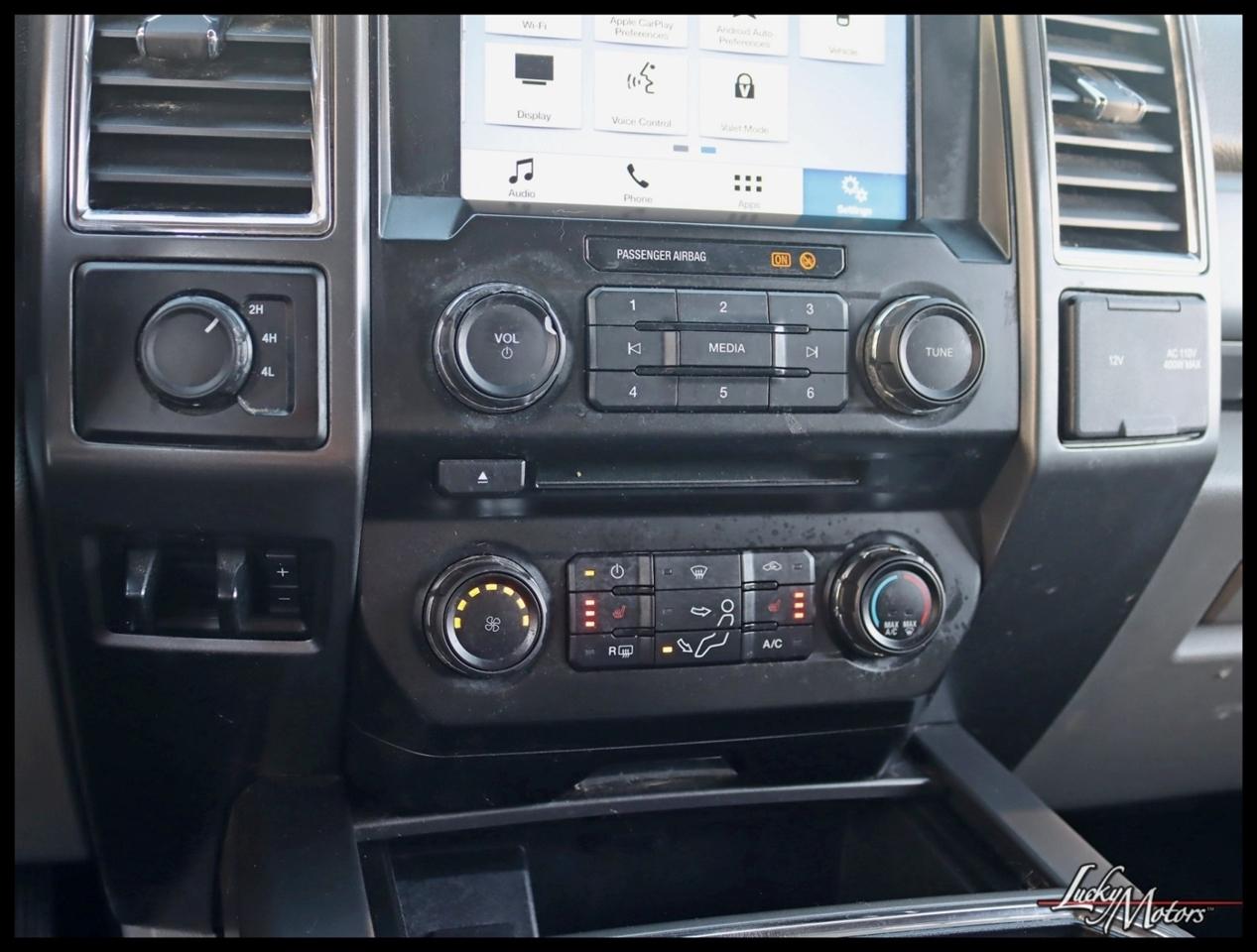 Ford F-350 SD XLT Crew Cab Long Bed DRW 4WD 2017