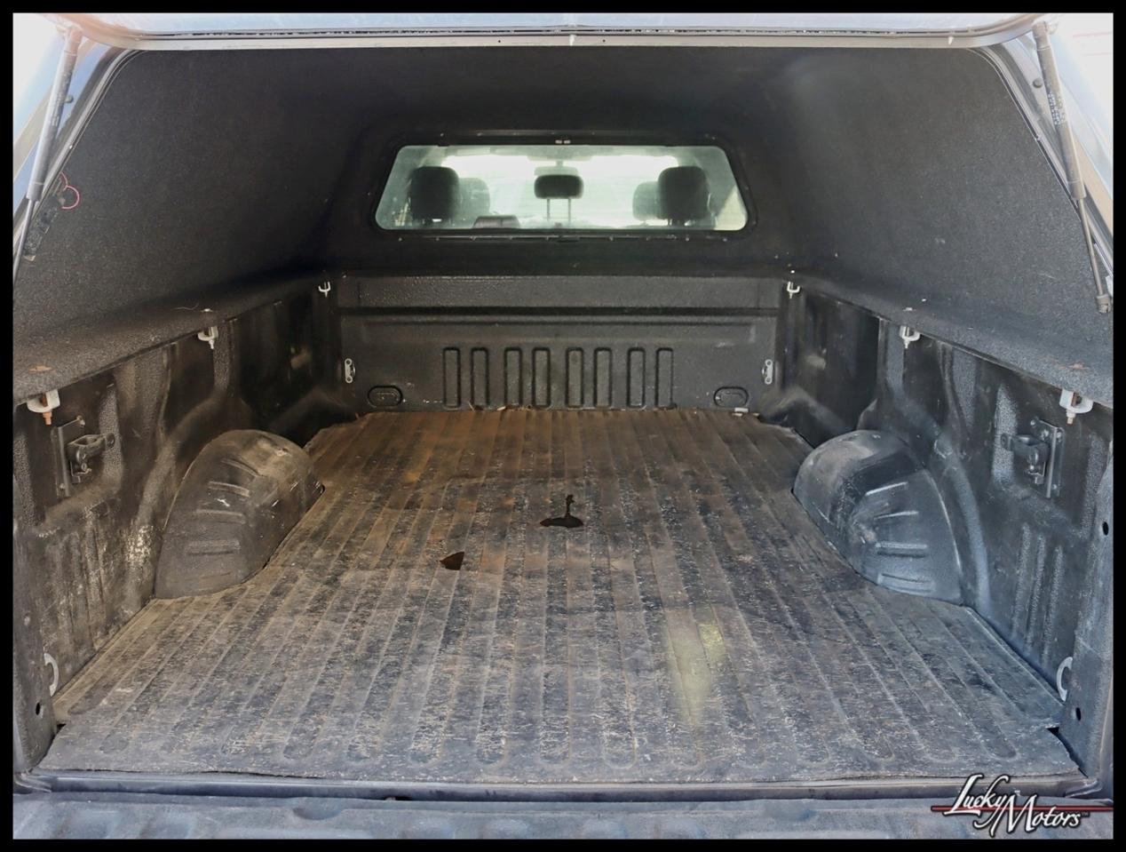 Ford F-350 SD XLT Crew Cab Long Bed DRW 4WD 2017