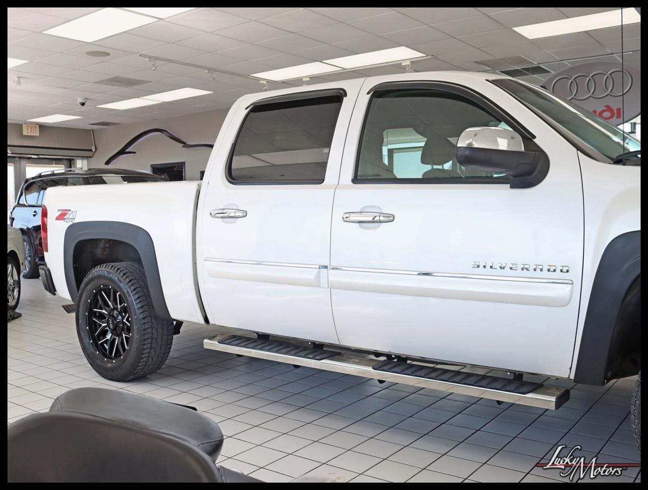 Chevrolet Silverado 1500 LT Crew Cab 4WD 2012