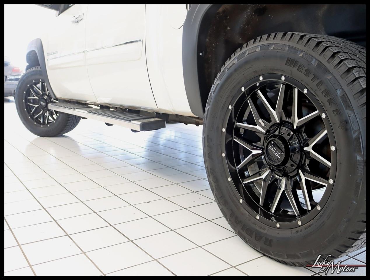 Chevrolet Silverado 1500 LT Crew Cab 4WD 2012