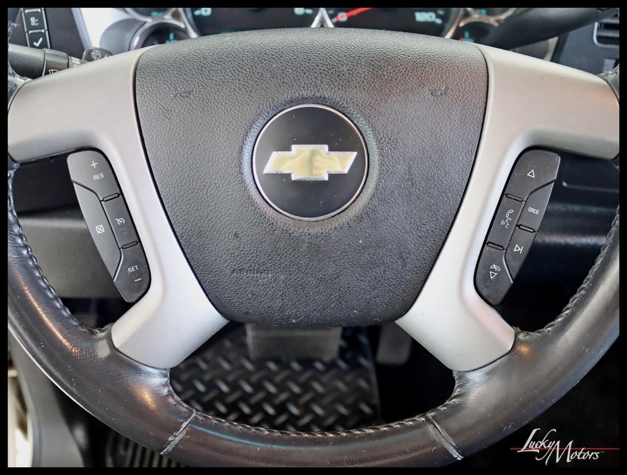 Chevrolet Silverado 1500 LT Crew Cab 4WD 2012