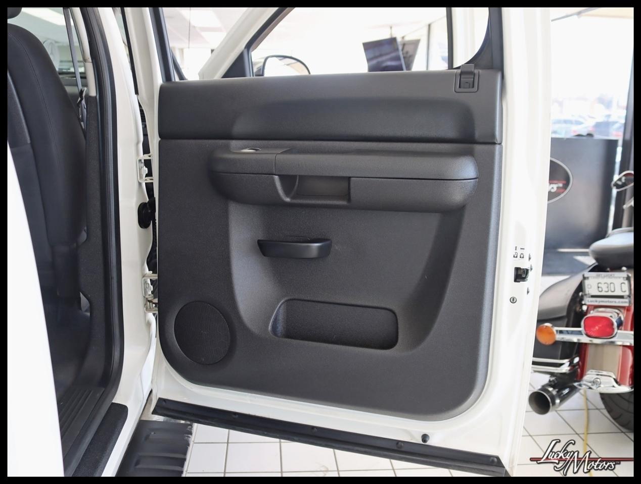 Chevrolet Silverado 1500 LT Crew Cab 4WD 2012