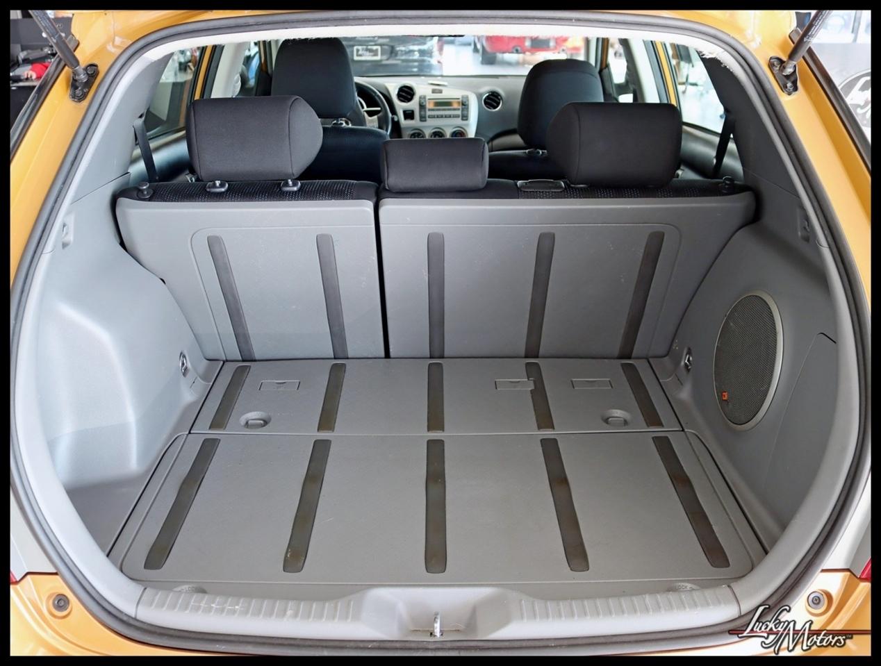 Toyota Matrix S 5-Speed AT 2009