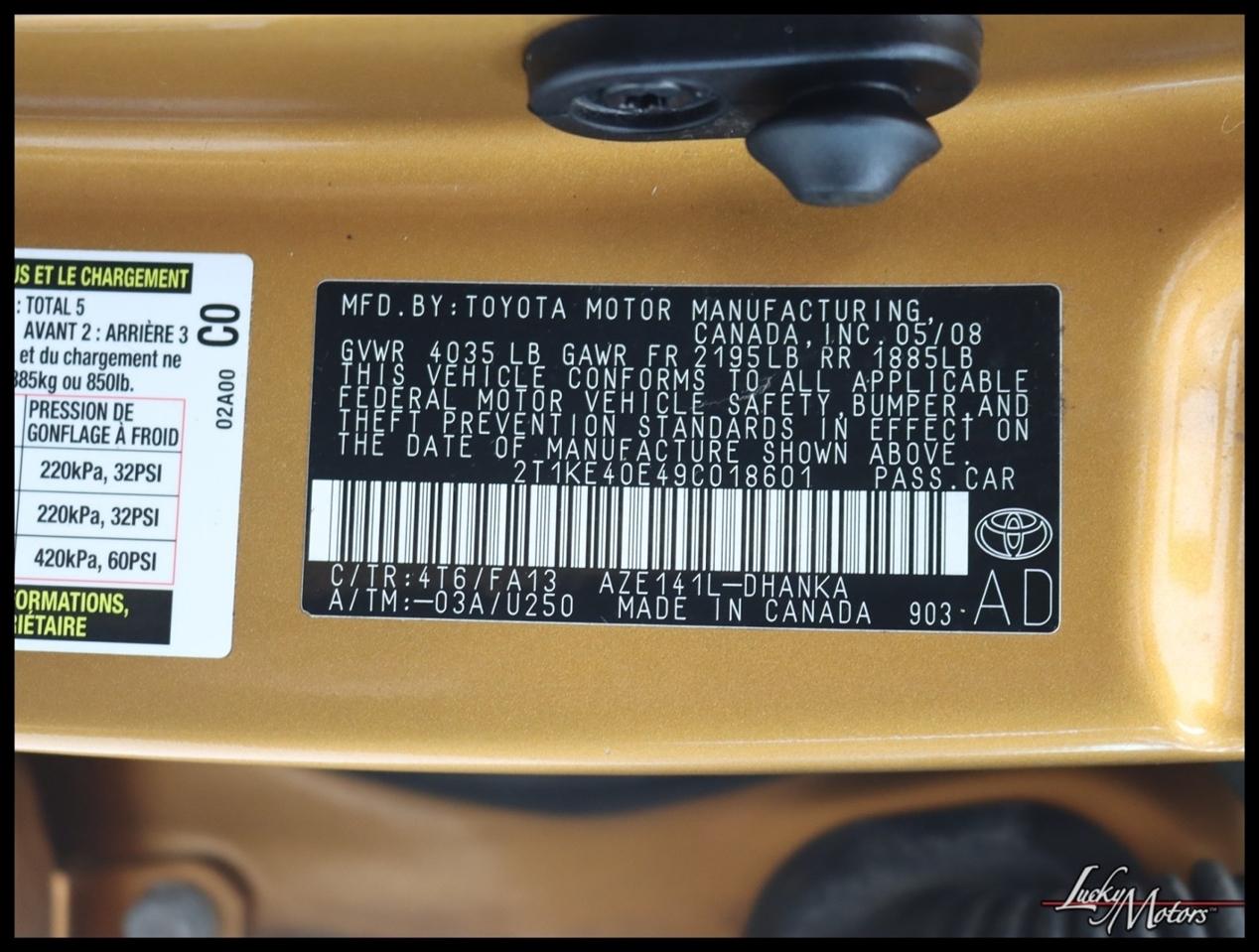 Toyota Matrix S 5-Speed AT 2009