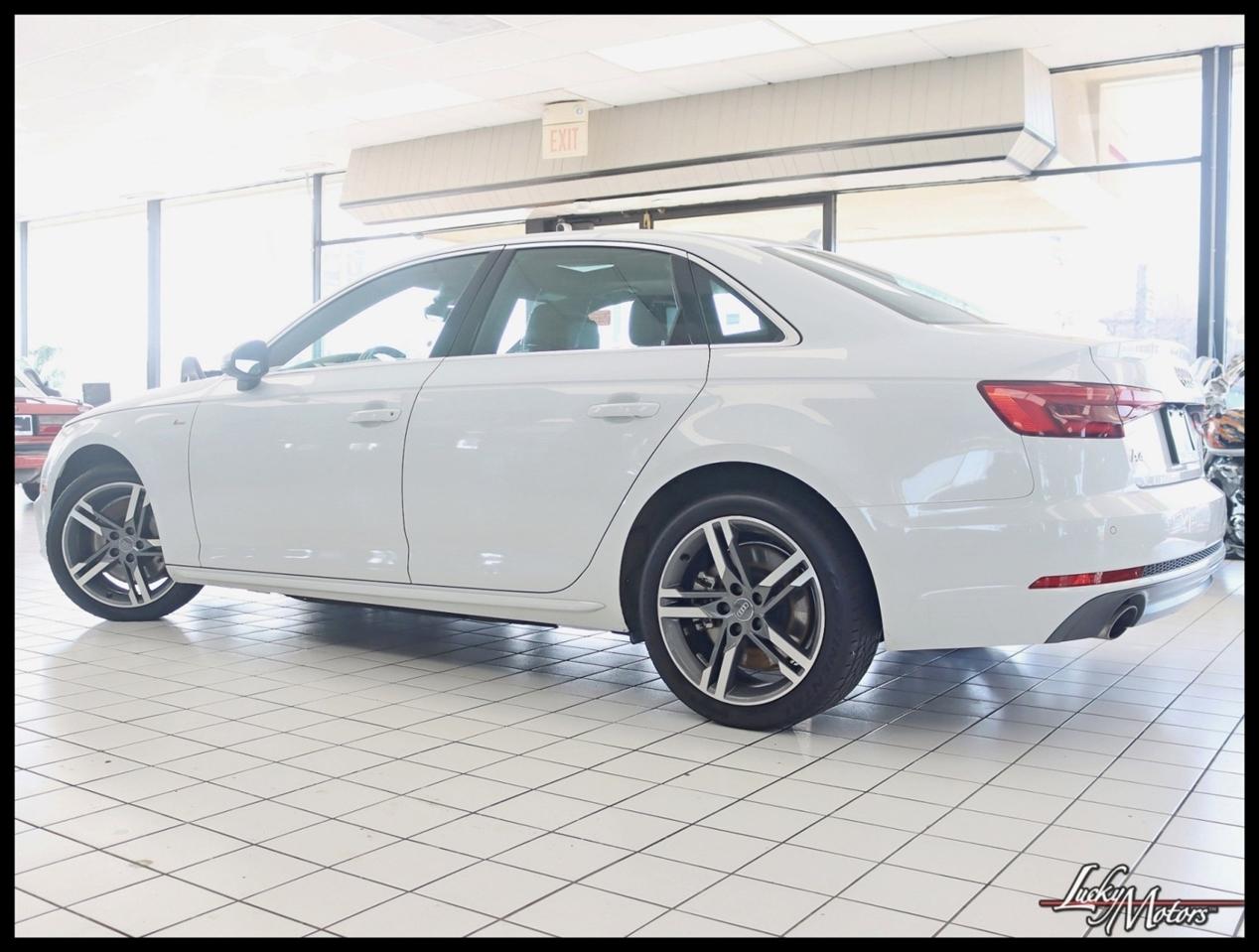 Audi A4 2.0T Premium Plus quattro Sedan 2017