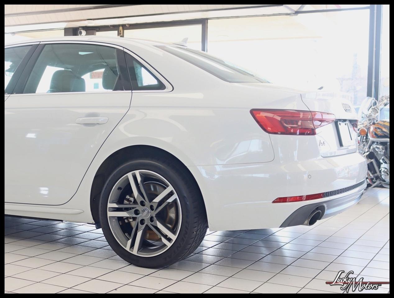 Audi A4 2.0T Premium Plus quattro Sedan 2017