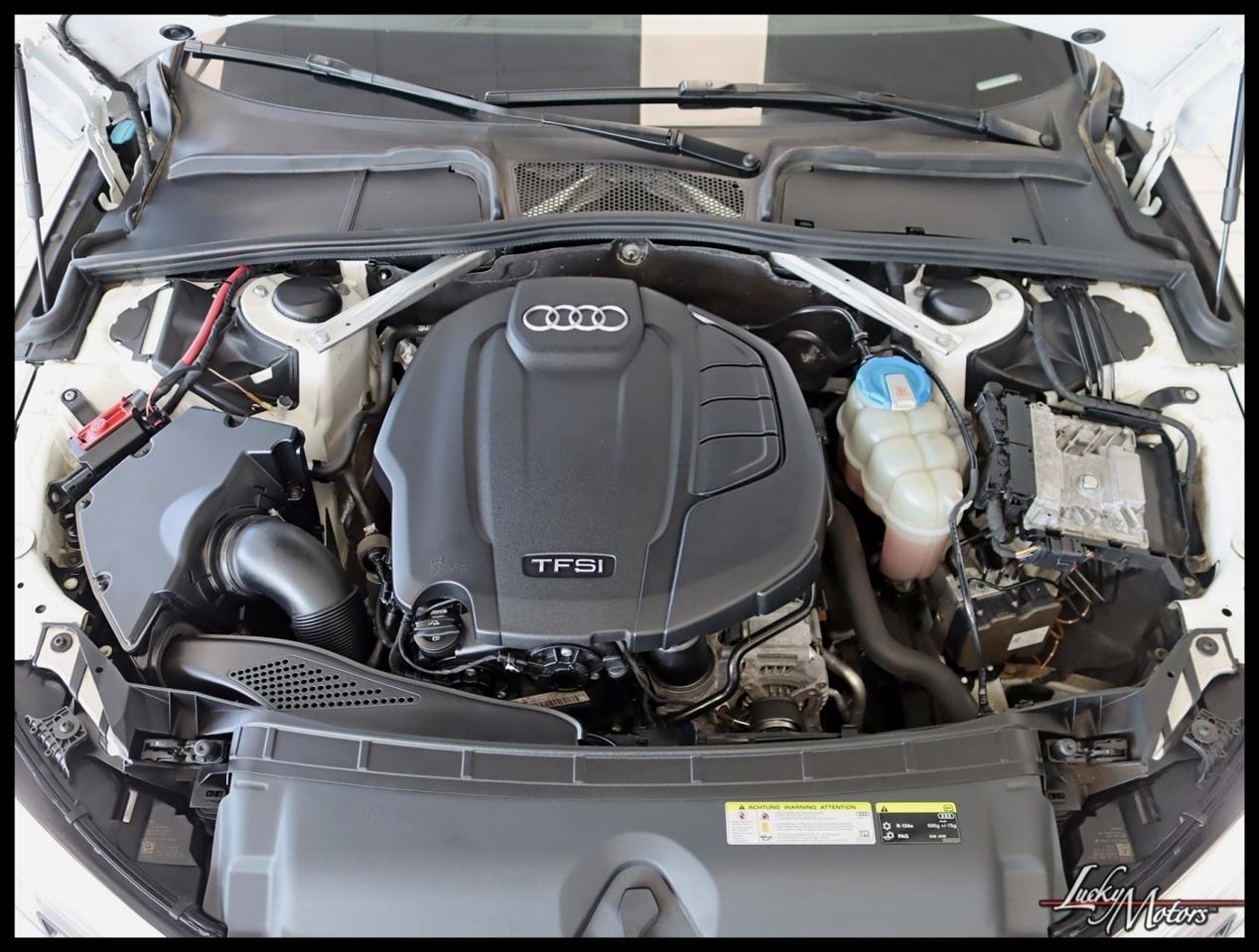 Audi A4 2.0T Premium Plus quattro Sedan 2017