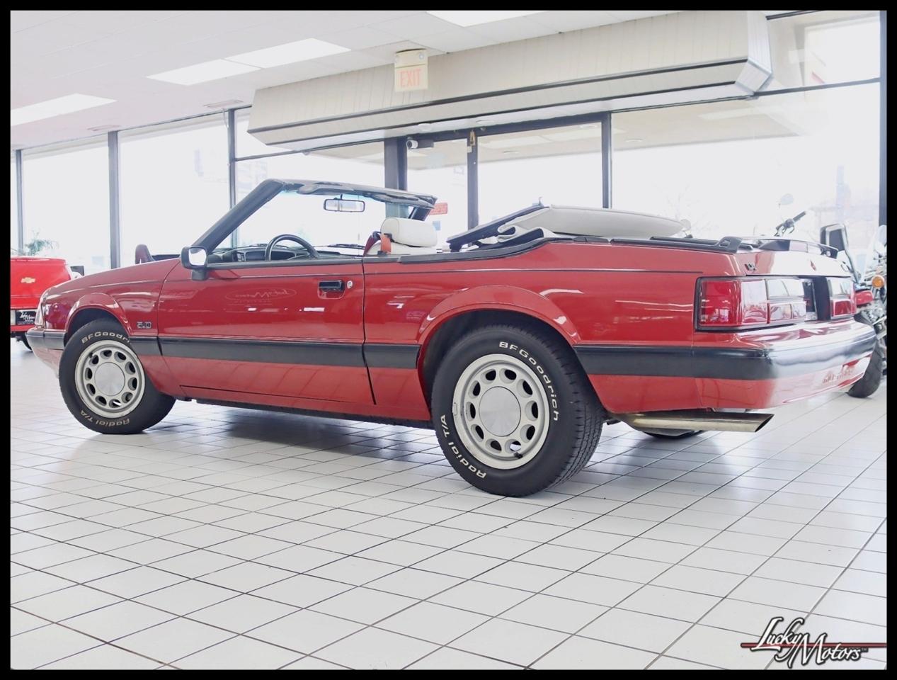 Ford Mustang LX 5.0L convertible 1990