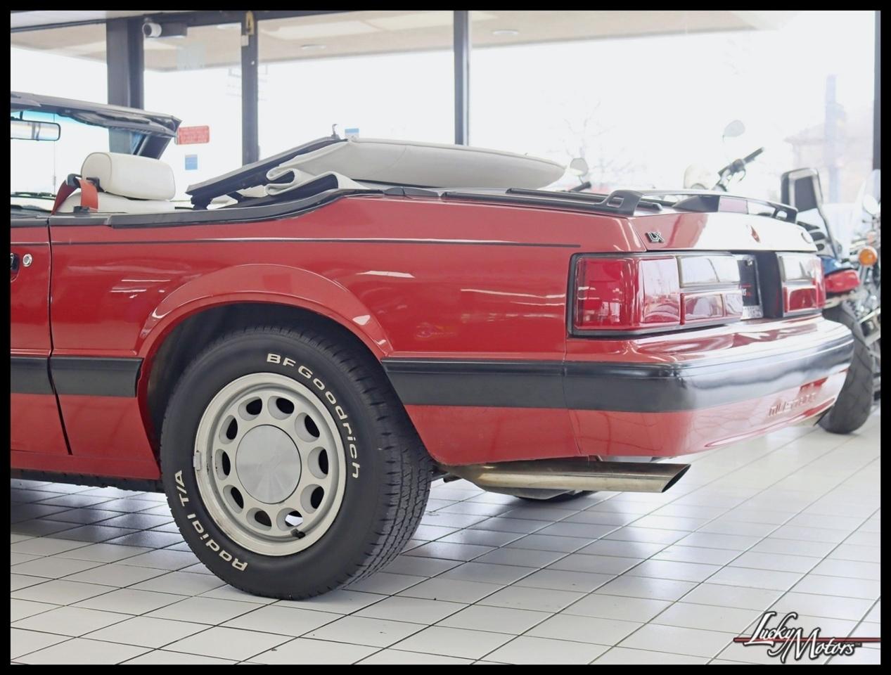 Ford Mustang LX 5.0L convertible 1990