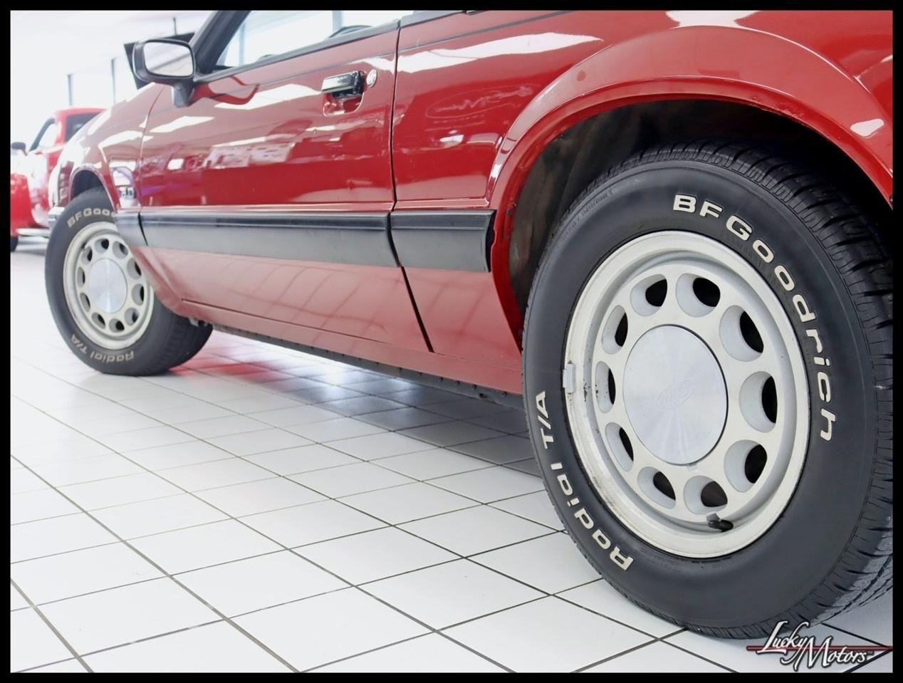 Ford Mustang LX 5.0L convertible 1990