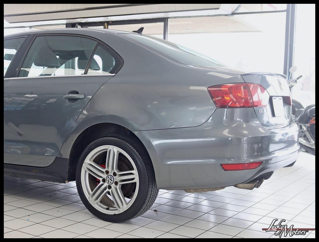 Volkswagen Jetta 2.0T GLI 2012