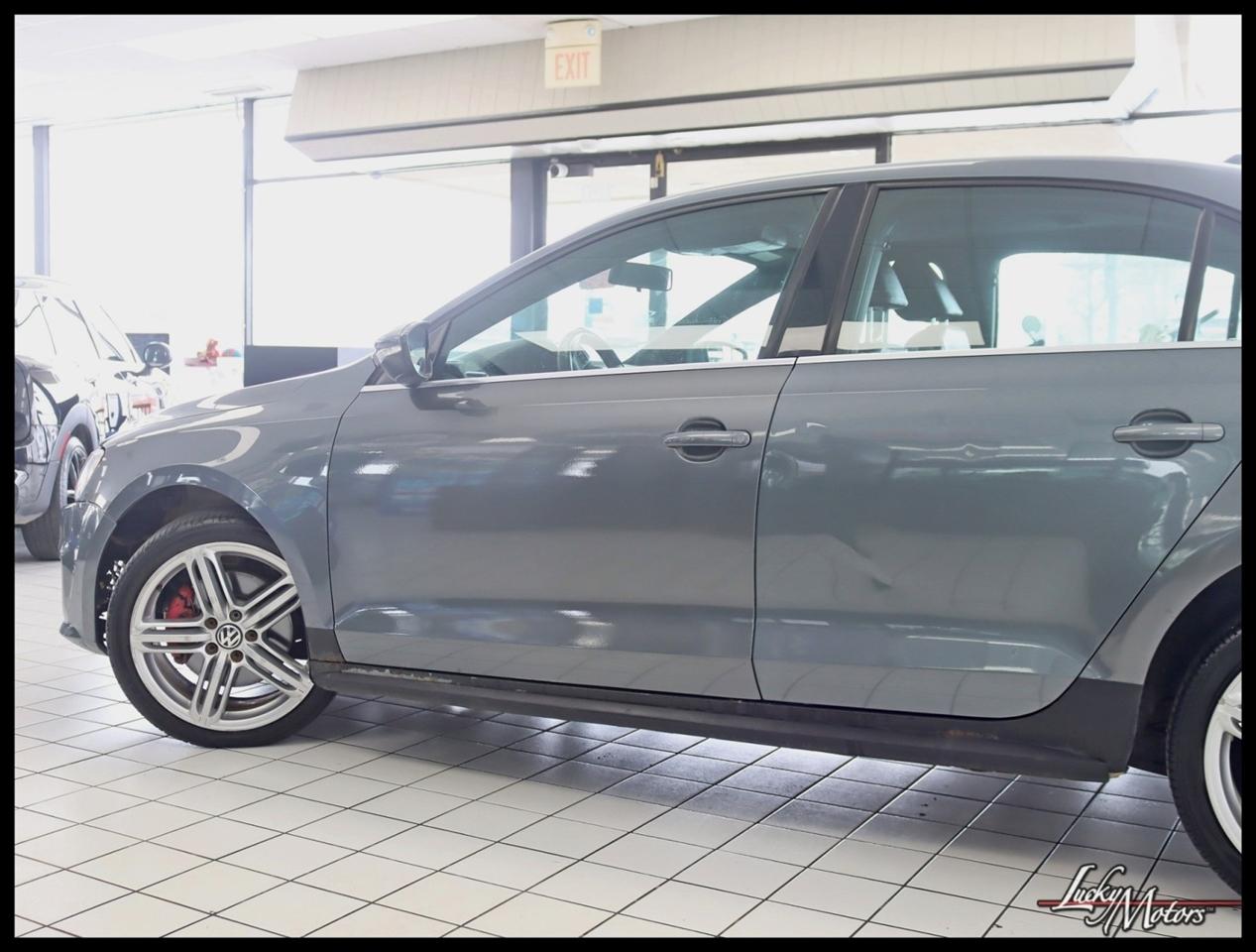 Volkswagen Jetta 2.0T GLI 2012