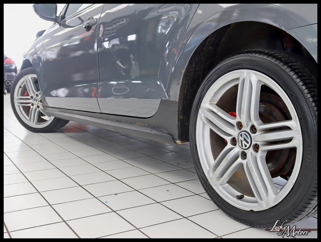 Volkswagen Jetta 2.0T GLI 2012