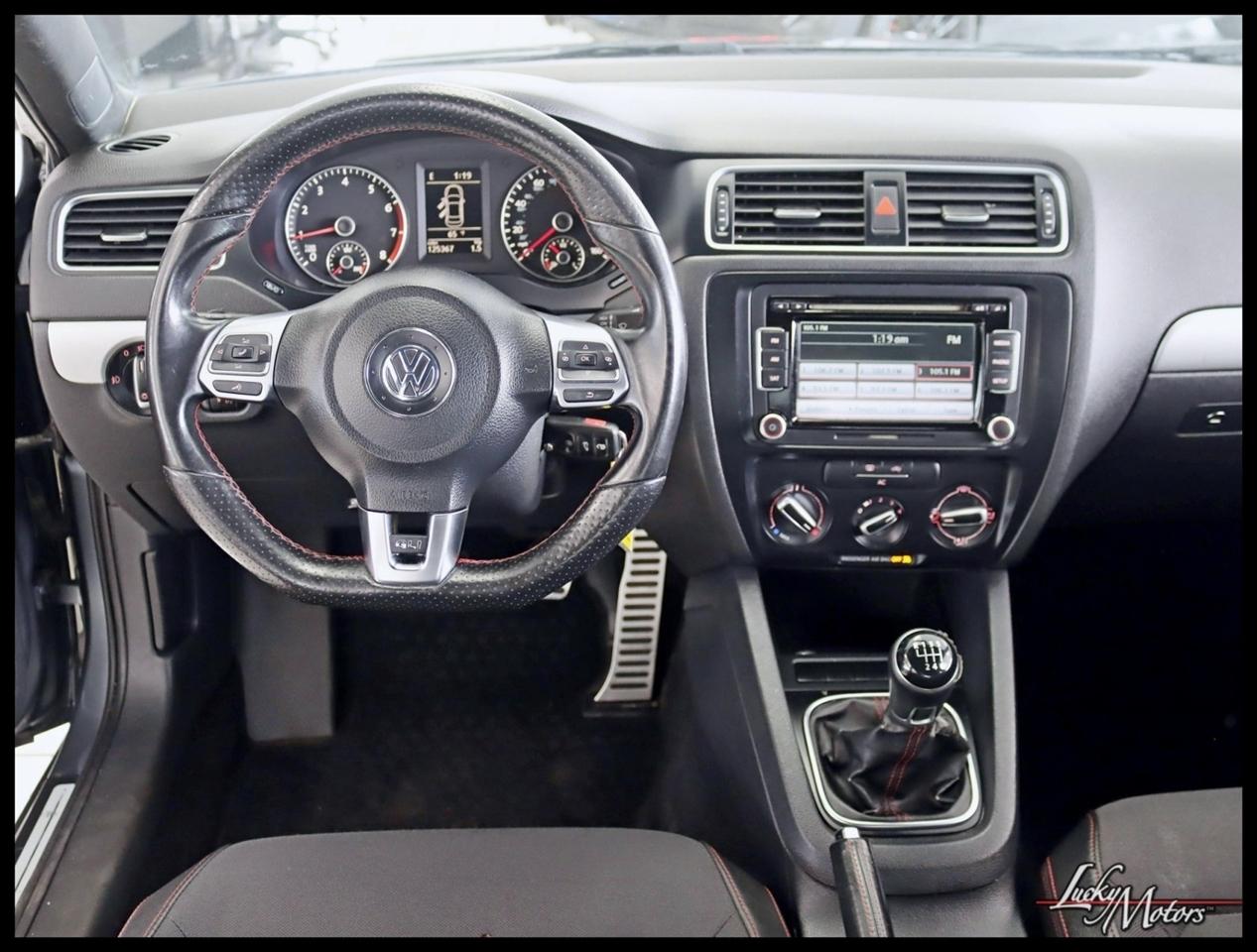 Volkswagen Jetta 2.0T GLI 2012