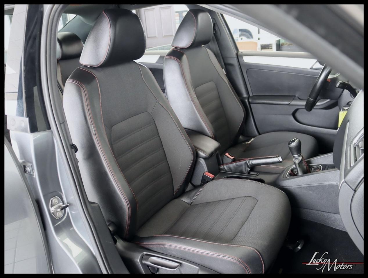 Volkswagen Jetta 2.0T GLI 2012